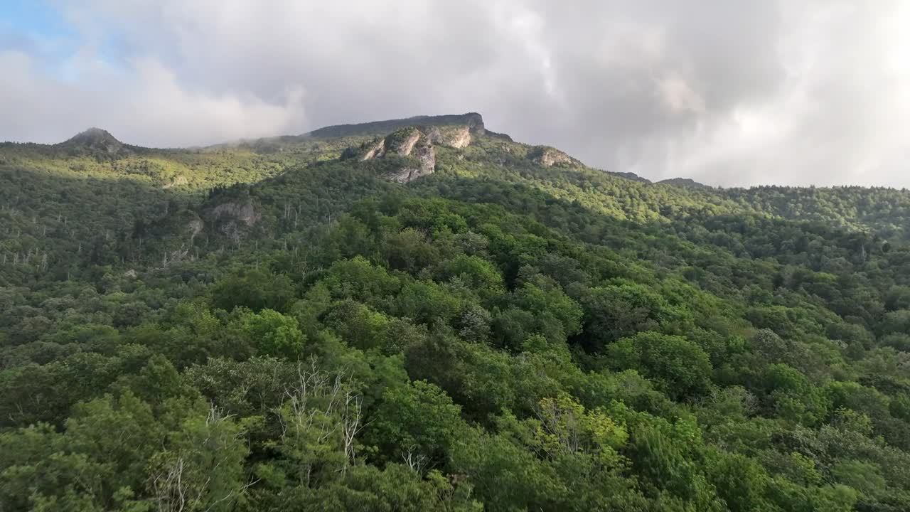 el abuelo de la montaña de linville, nc, carolina del norte