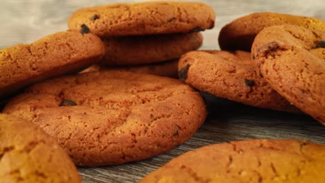 oatmeal cookies with chocolate close-up