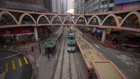 straßenbahn in der innenstadt von hongkong