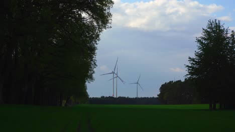 Wind-turbine-in-Christinendorf-in-Brandenburg,-Germany