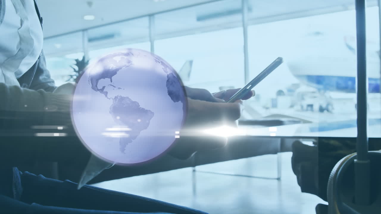 스마트폰을 사용하는 백인 사업가 여성에 대한 지구와 컴퓨터 회로판의 애니메이션