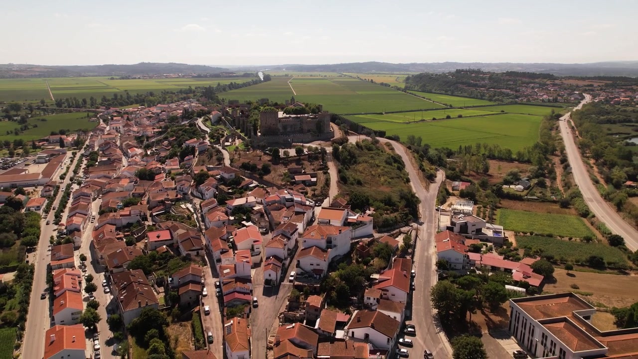 Vista aerea da Montemor-O-Velho, Portogallo