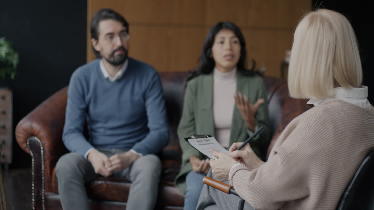 sesión de terapia de pareja