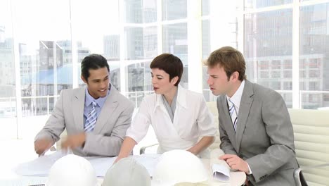 una reunión de arquitectos