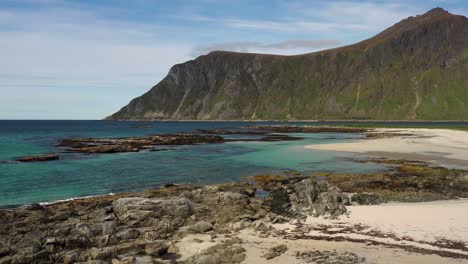 Playa-Archipiélago-De-Lofoten-Playa-De-Las-Islas