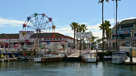 approaching the mainland from the car ferry which launches from balboa island.