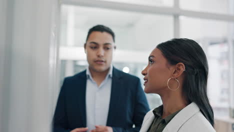 Glass-wall,-teamwork-and-business-people