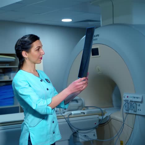 doctor working with mri scan results
