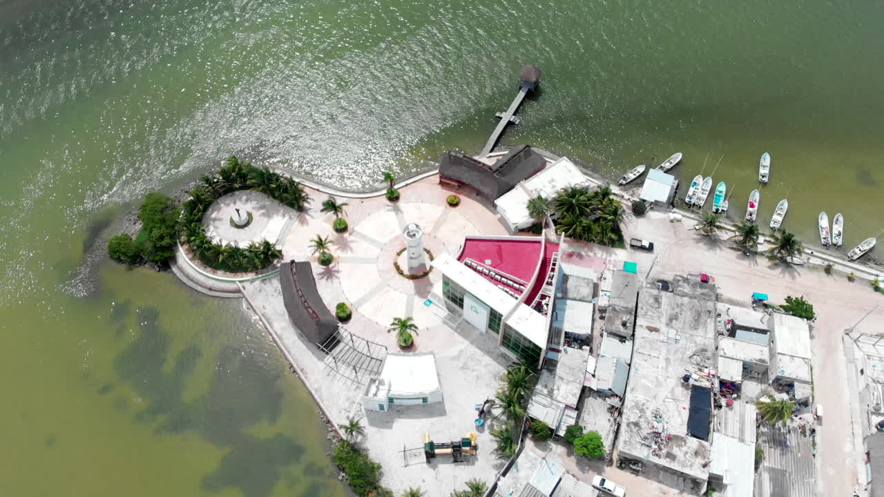 Isla Arena Calkiní Campeche México Órbita al faro