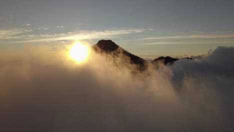 Antenne:-Mount-Rinjani-In-Lombok,-Indonesien