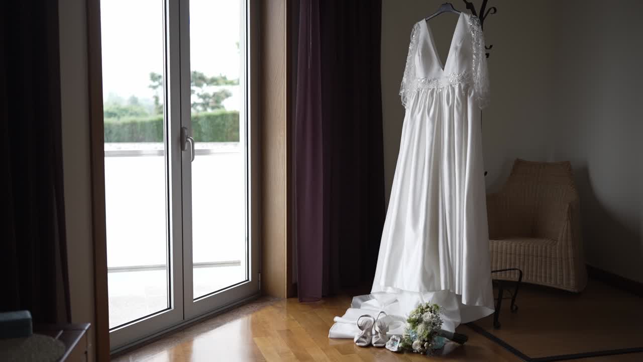 Wedding Dress and Accessories