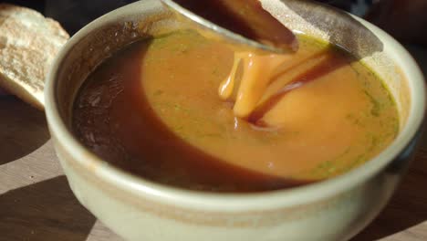 sopa de tomate
