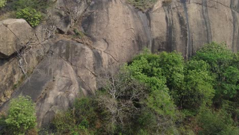 the temple is placed on the hill, it is jaichandi hill in west bengal