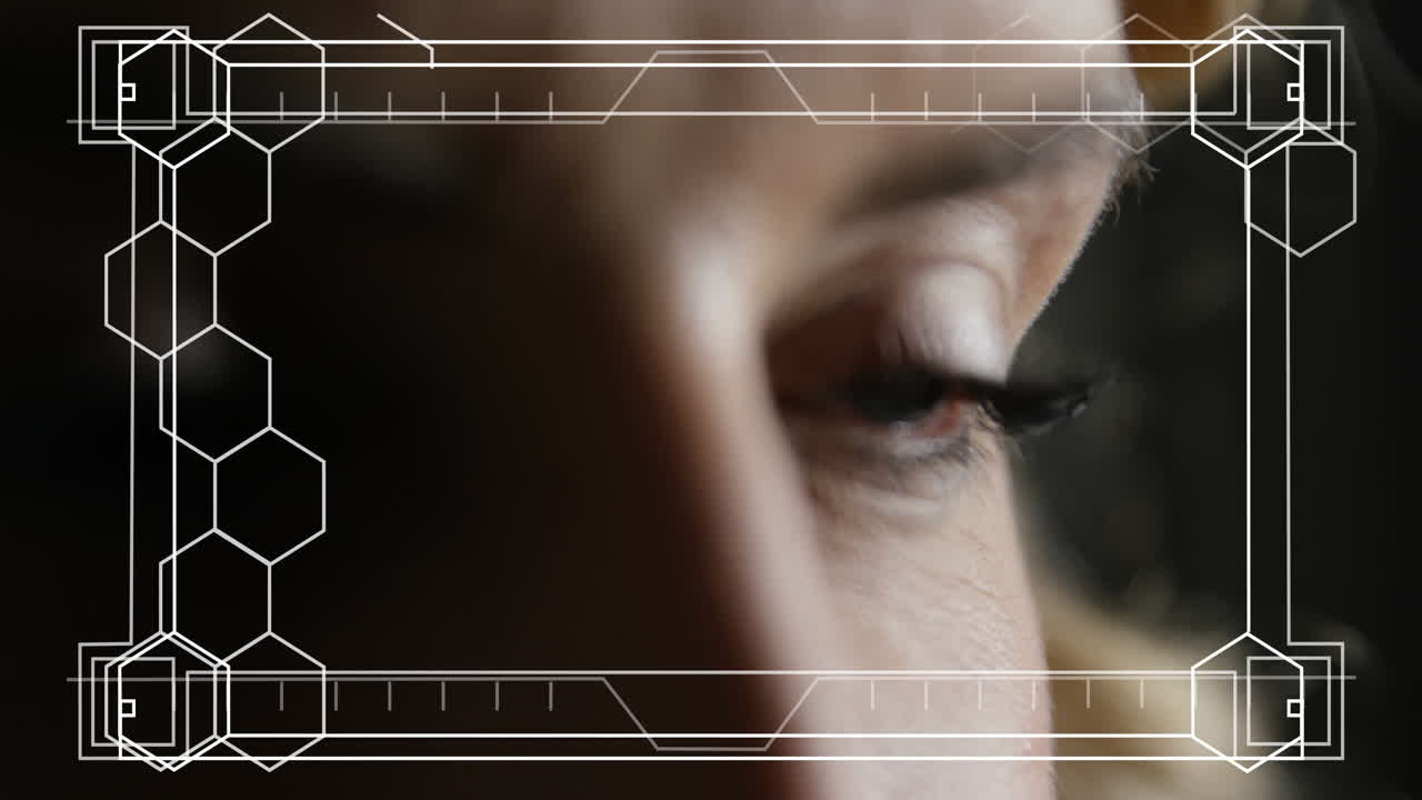 스크린을 쳐다보는 눈 4k