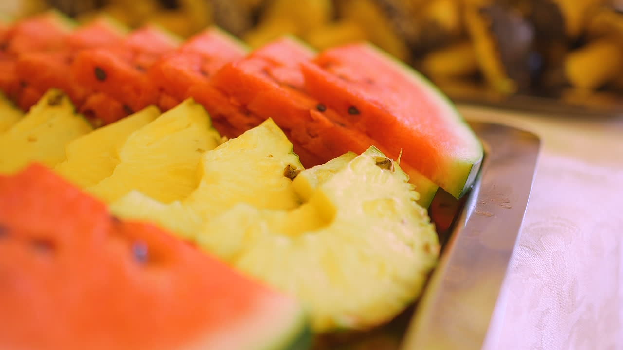 varias frutas en la recepción de la boda de la placa 1