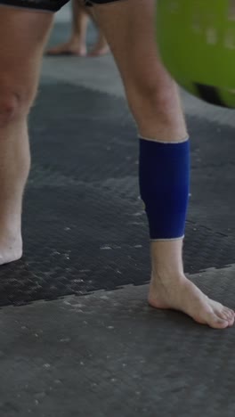 leg with compression sleeve