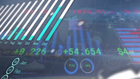 Animación-Del-Candado-De-Seguridad-En-Línea-Y-Placa-De-Circuito-Del-Procesamiento-De-Datos