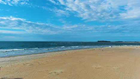 Luftaufnahme-Von-Tybee-Beach-An-Einem-Schönen-Morgen