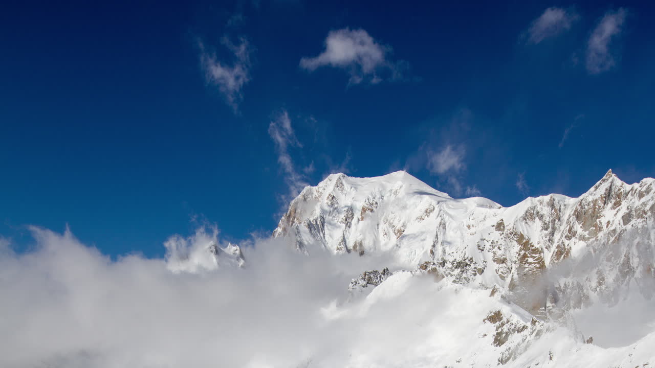 쿠르마예르 4k 13