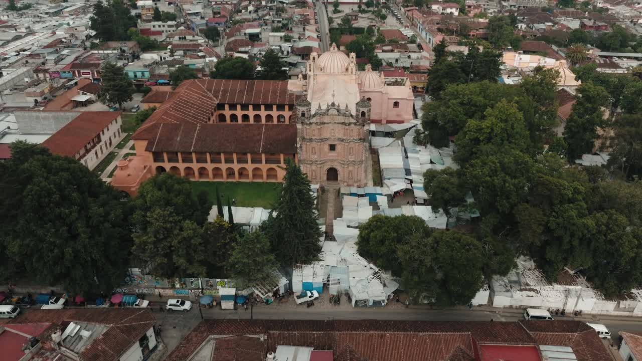 Aerial View Of Santo Domingo de Guzm&aacute;n Temple In San Cristobal de las Casas, Chiapas, Mexico - drone shot