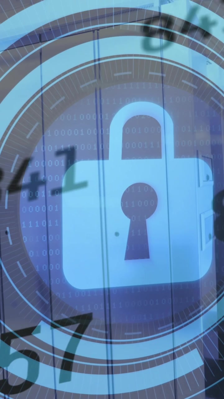 Animazione di icona lucchetto ed elaborazione dati su sala server
