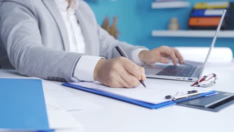 Close-up of business man&#039;s hands in modern office room.