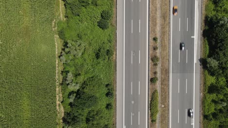 Timelapse-Highway-Traffic