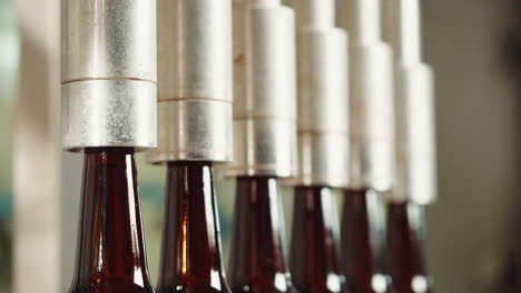línea automatizada de embotellado de cerveza