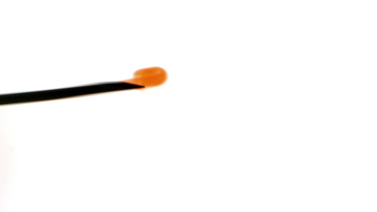 주사기 주사기 오렌지 액체