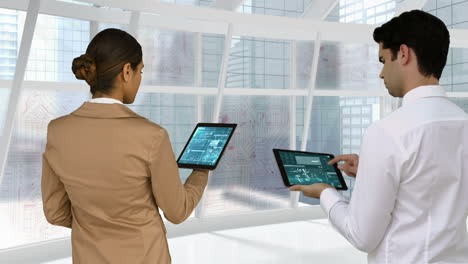 personas de negocios que utilizan tabletas digitales y teléfonos móviles