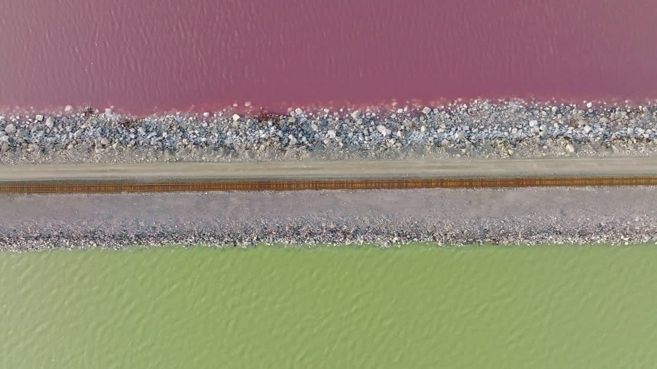 항공 - 철도, 루신 컷오프, 퍼플 그린 그레이트 솔트 레이크, 유타, 위에서 아래로 오른쪽에서 왼쪽으로