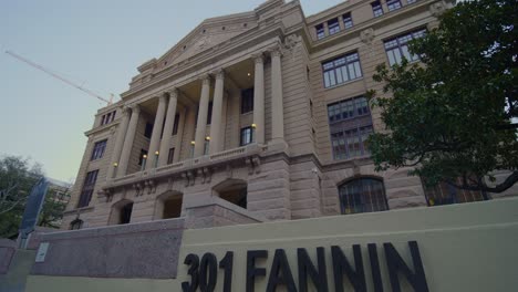 301 fannin building in houston, texas