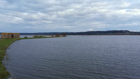 Campos-Del-Bajo-Mondego-Inundados-De-Agua,-Inundados-En-Invierno