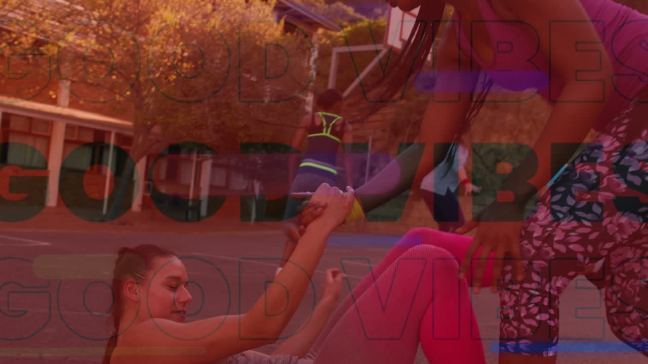 animación de vibraciones texto sobre mujer afroamericana haciendo ejercicio