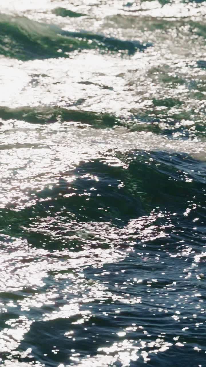 Acqua dell'oceano increspata
