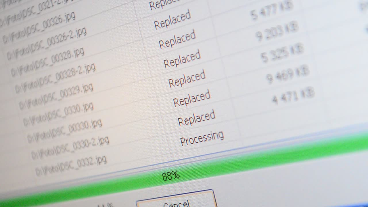 Processing when coding jpg. Process of coding of the file on a computer screen