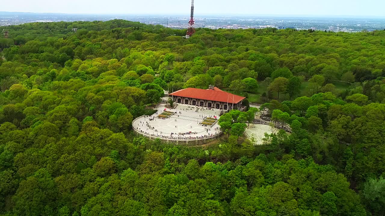 MONTREAL - CANADA - TRAVEL FOOTAGE