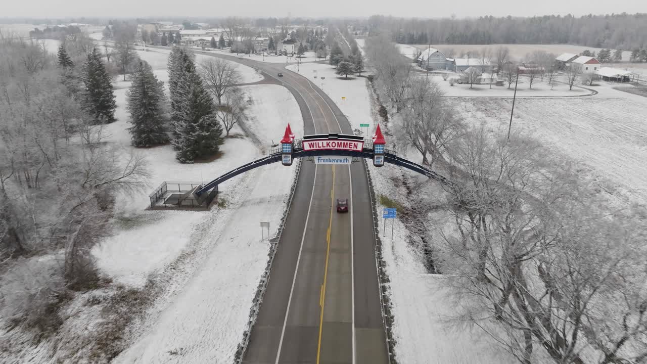 간판에서 frankenmuth 미시간 풀백