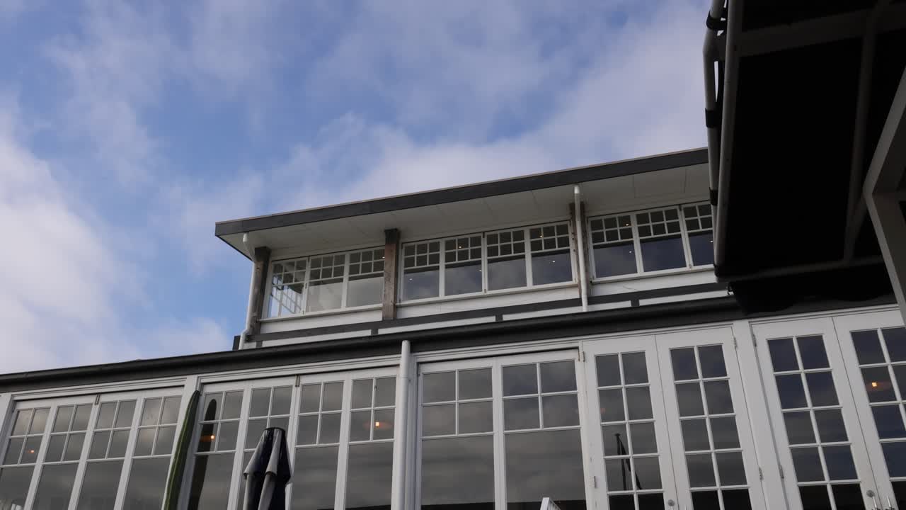 포트시 (portsea) 에 있는 야외 좌석을 갖춘 호텔 바