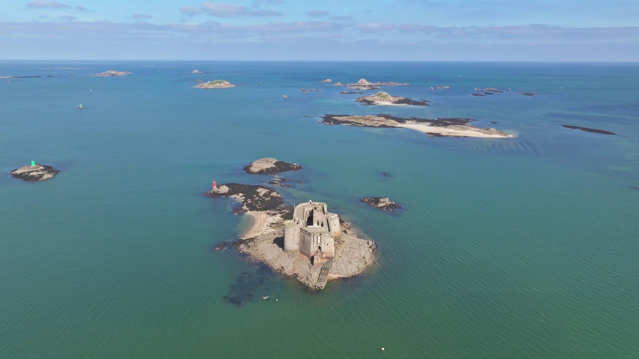 프랑스 모를레에 있는 타우로 성 위