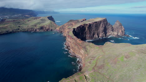 Punta-de-San-Lorenzo-aerial-drone-shots