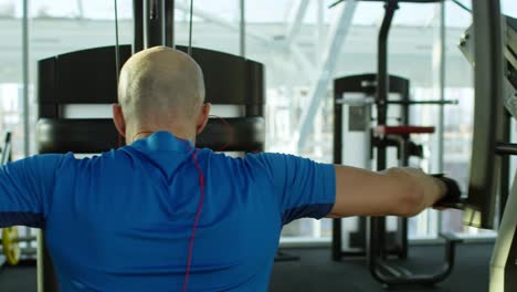 escuchar música y entrenar
