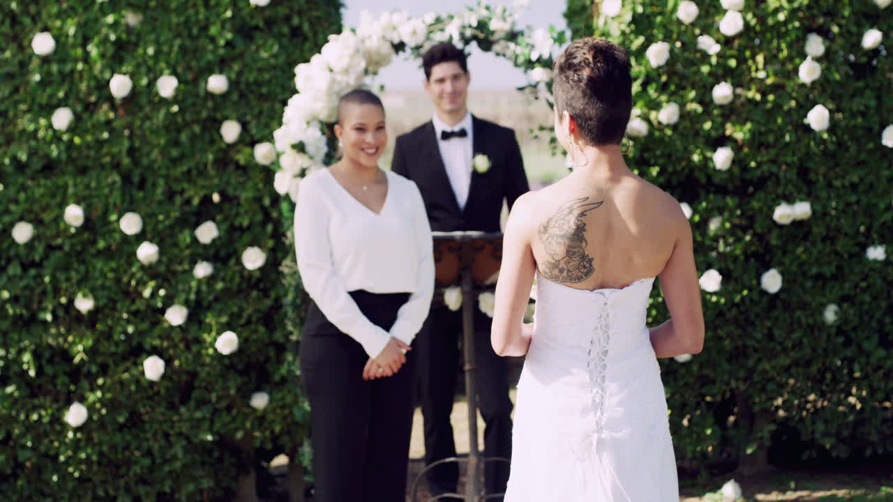 la novia está en camino.