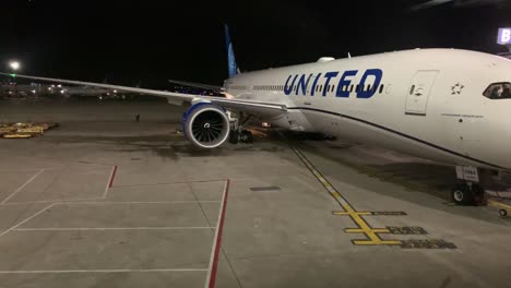 united airlines 787 plane at airport