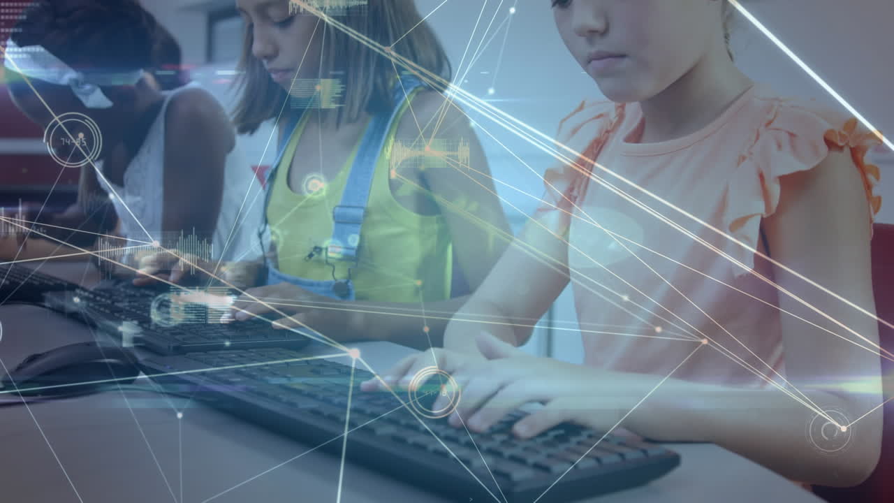 학교에서 컴퓨터를 사용하는 다양한 여자 학생들을 대상으로 한 연결 네트워크와 데이터 처리