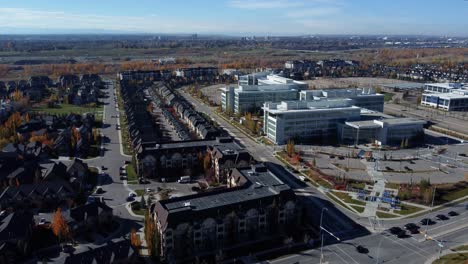 Vista-Aérea-De-Los-Centros-De-Negocios-En-Quarry-Park-En-Calgary.