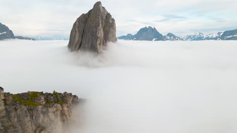 Panorama-Des-Berges-Segla,-Senja,-Norwegen