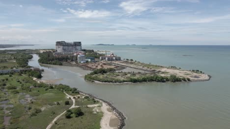 Luftüberflug,-Wattenmeer-In-Malaysia-Zur-Melaka-Meerengen-Moschee