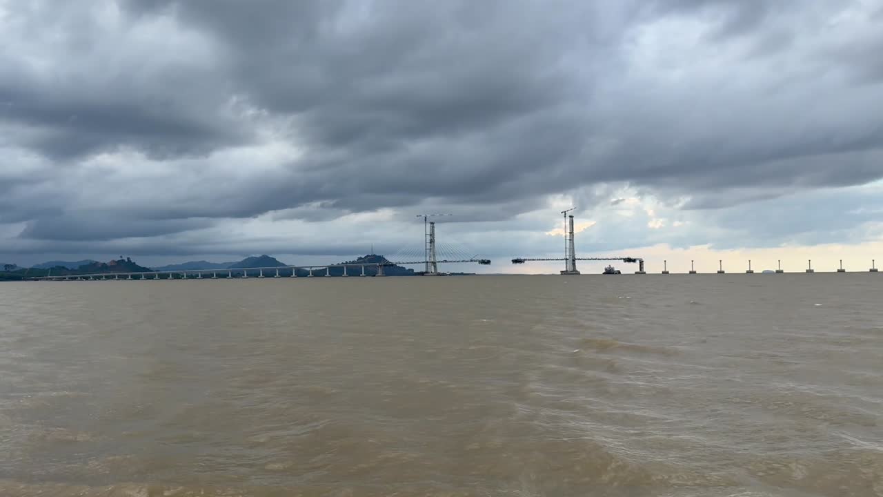 The ferry crosses the Batang Lupar river, connecting Sebuyau and Triso as part of the coastal road route often used as a shortcut between Kuching and areas like Sarikei or Sibu