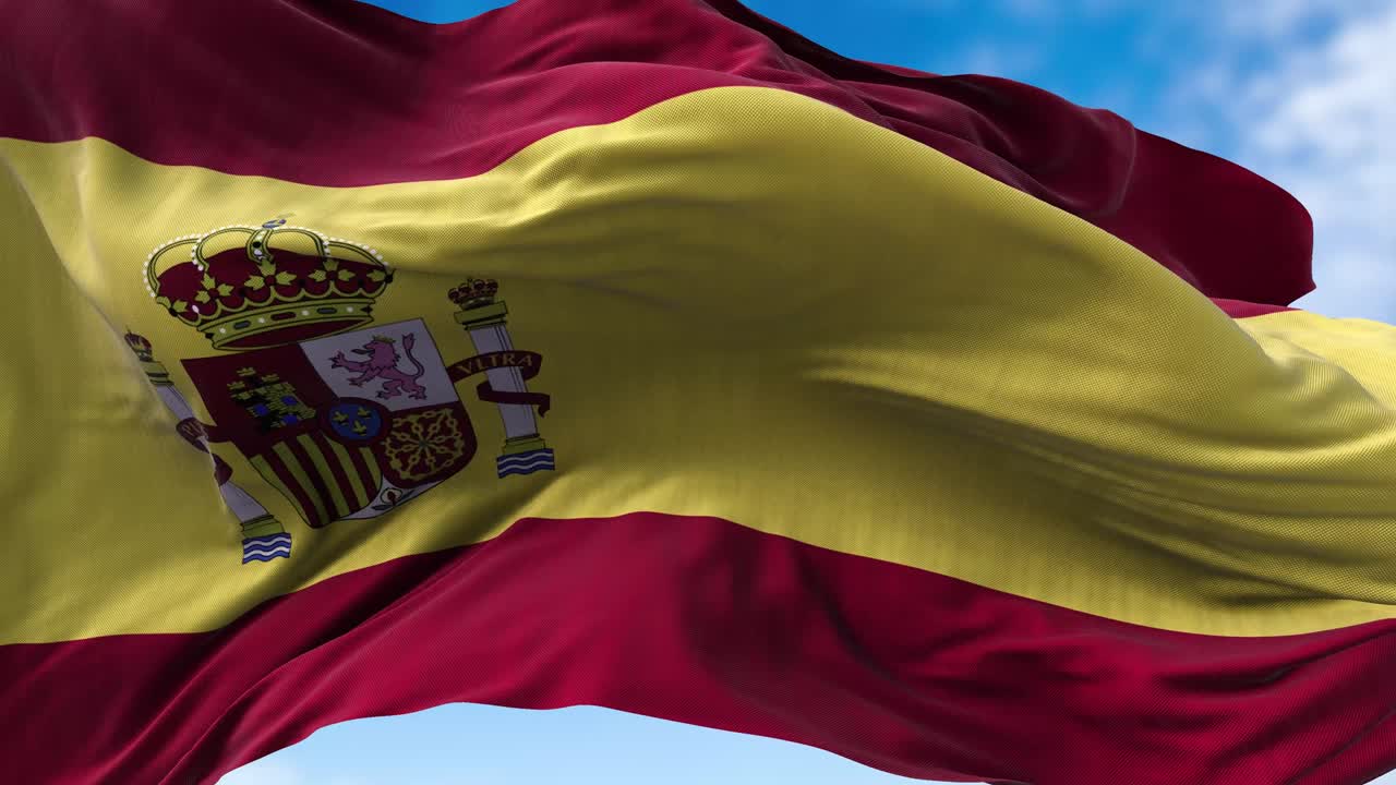 바람 에 흔들리는 스페인 국기 의 가까운 모습